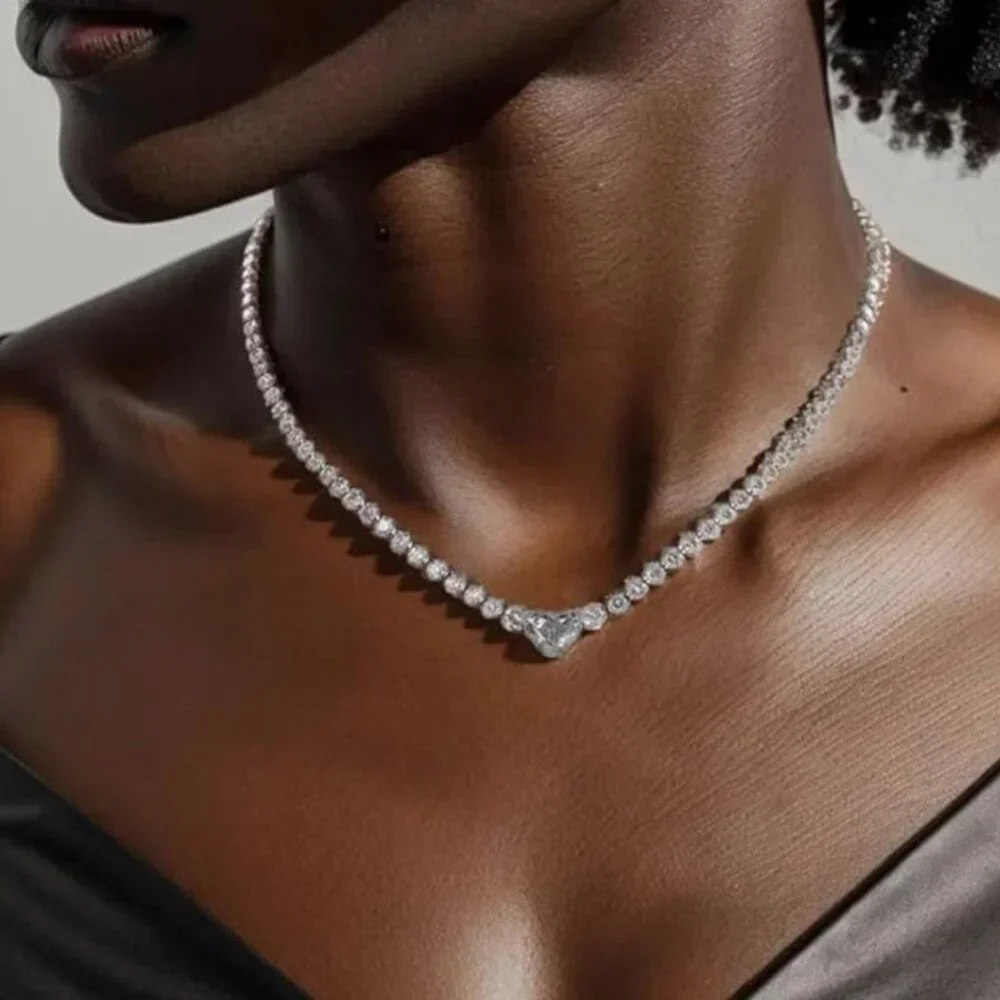 Silver Heart Sparkling Necklace - Picture 2 of 4